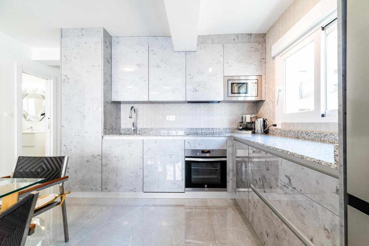 Elegante Y Centrico Alojamiento En Granada Apartment Exterior foto