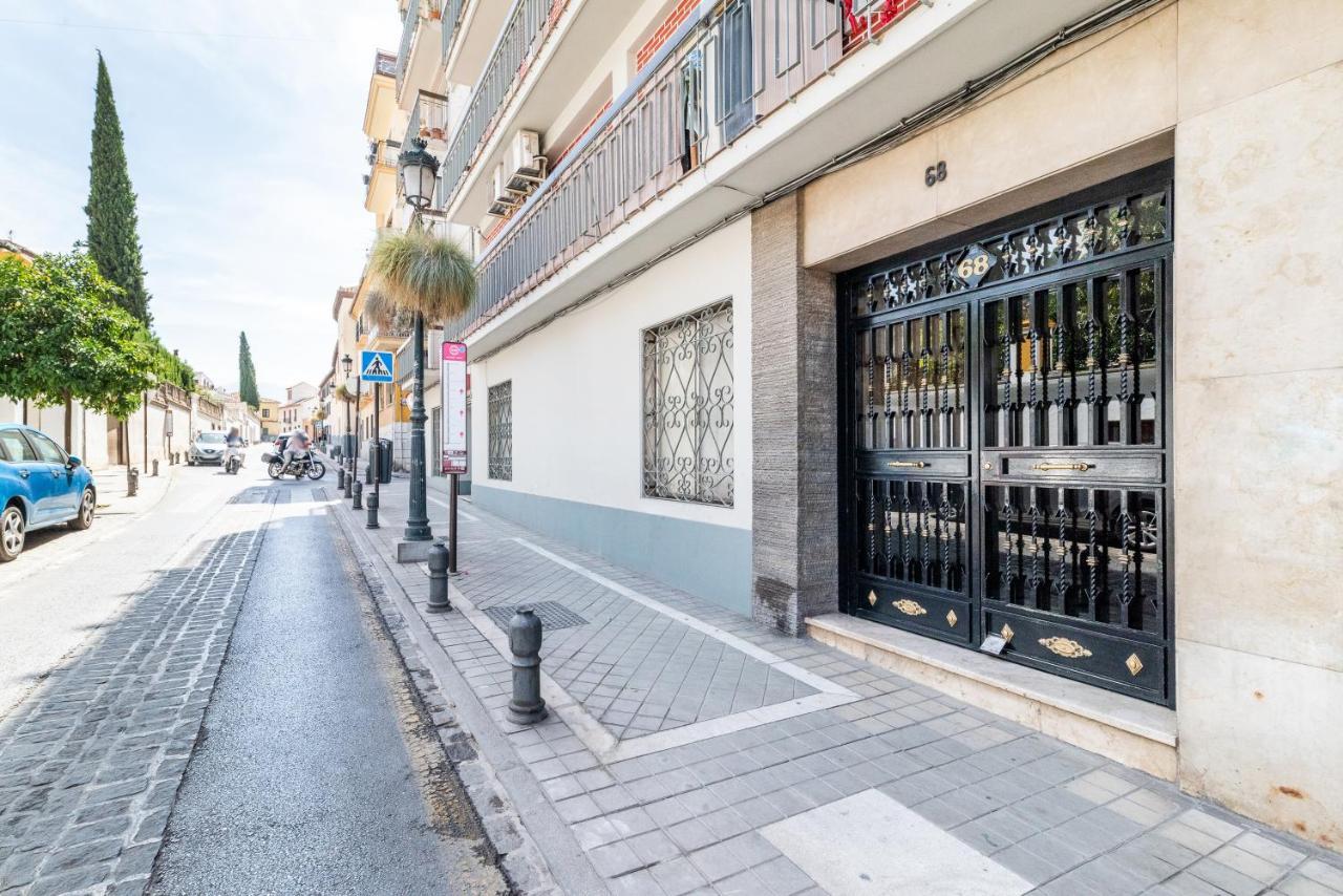 Elegante Y Centrico Alojamiento En Granada Apartment Exterior foto